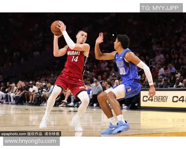 安东尼在CCTV5对阵热火的比赛中狂砍50分展现绝佳状态 安东尼在CCTV5对阵热火的比赛中狂砍50分展现绝佳状态